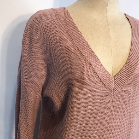 Light purple sweater - Picture 3 of 11